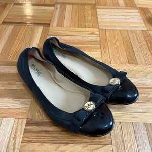 Michael Kors Black Elegant Flats